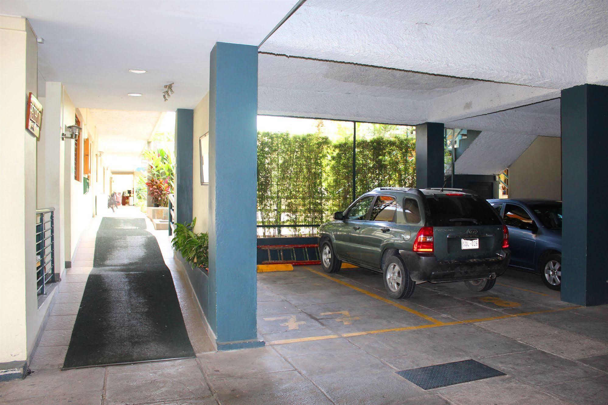 Soluxe El Sesteo Hotel サンホセ エクステリア 写真