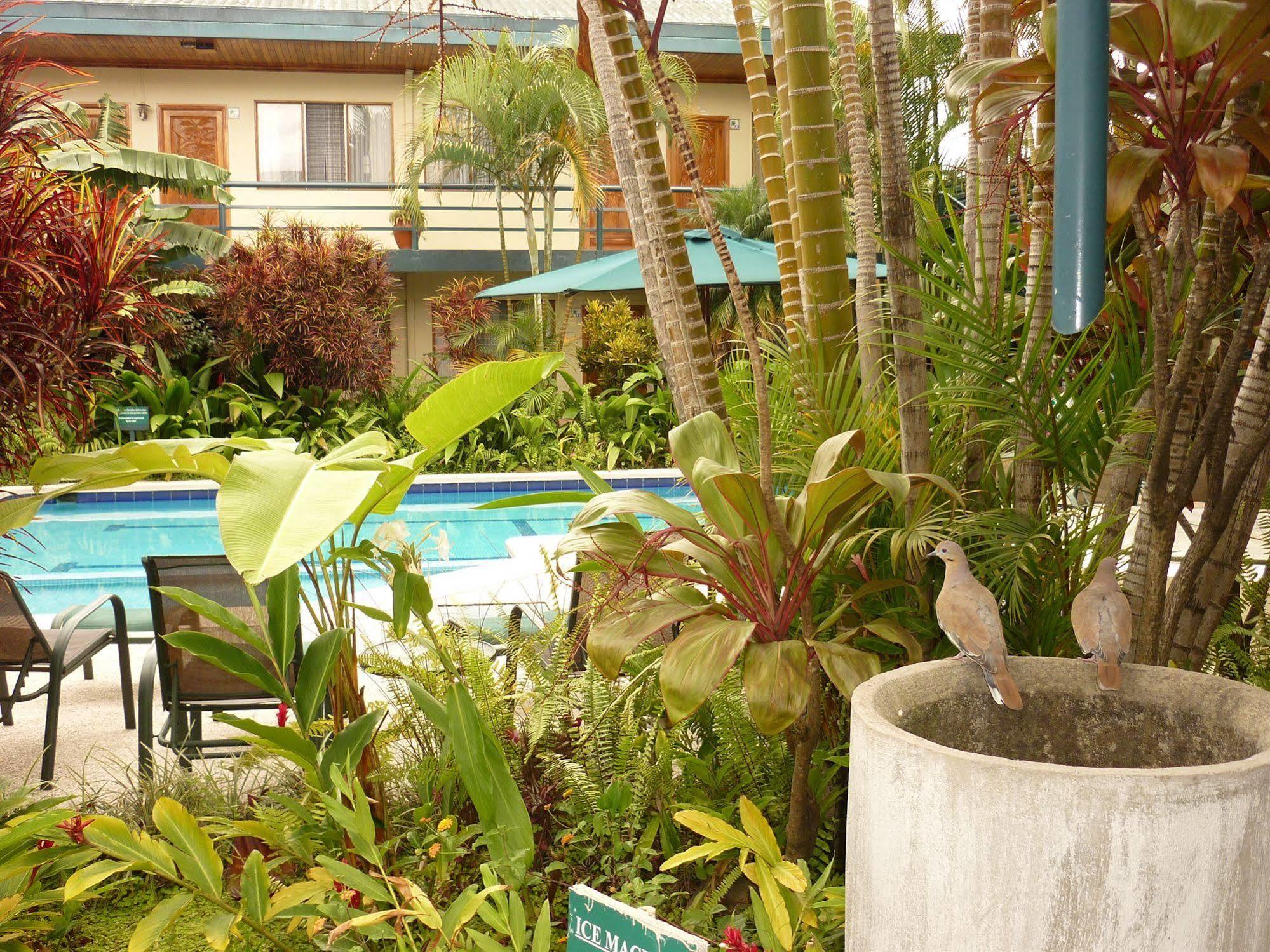 Soluxe El Sesteo Hotel サンホセ エクステリア 写真